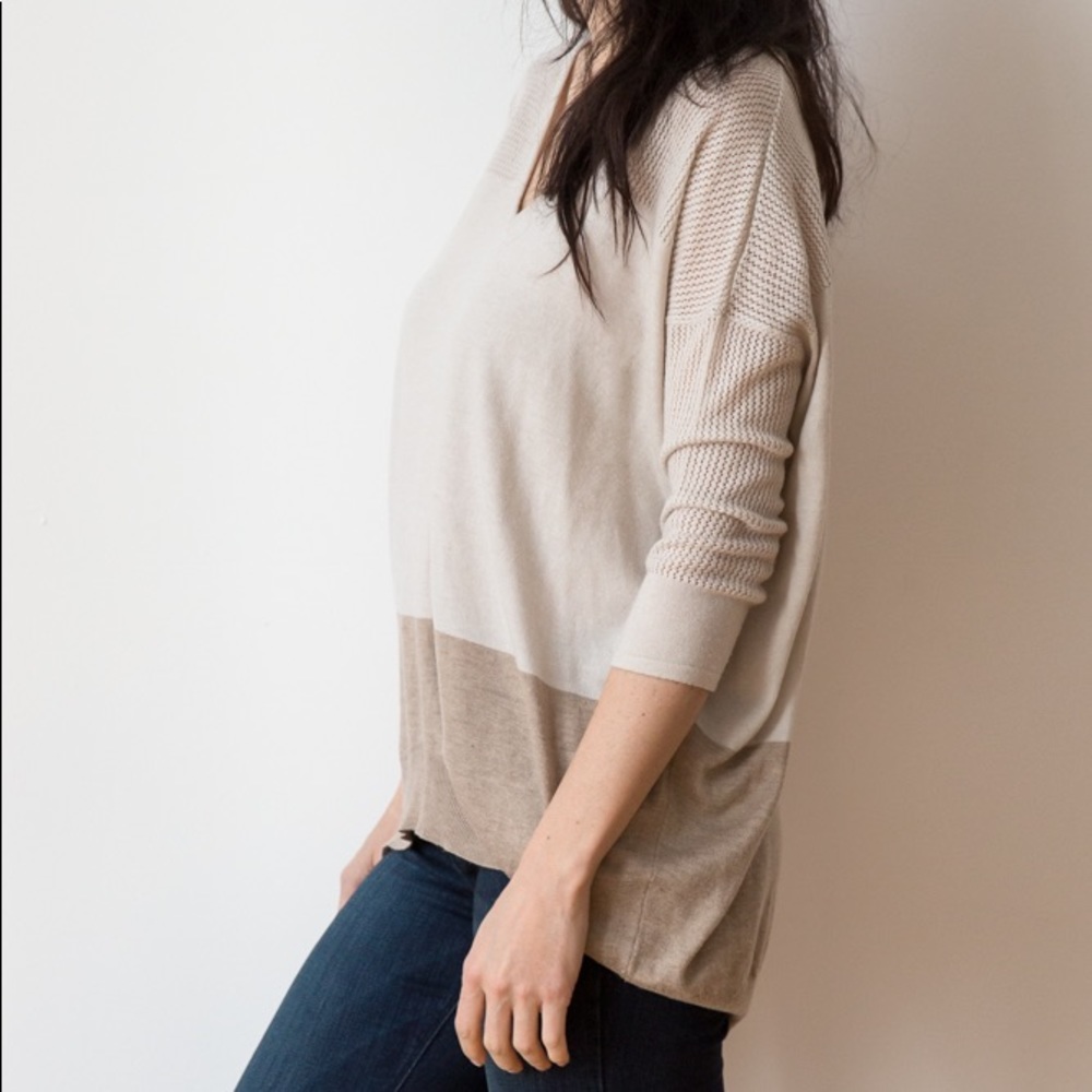 Color Block Sweater Top - Picture 2 of 3